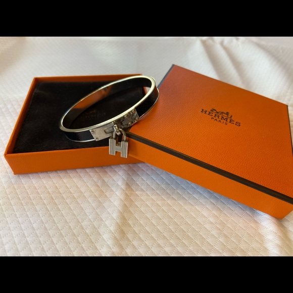 Hermes Kelly H Lock Cadena Charm Bracelet - Picture 5 of 5